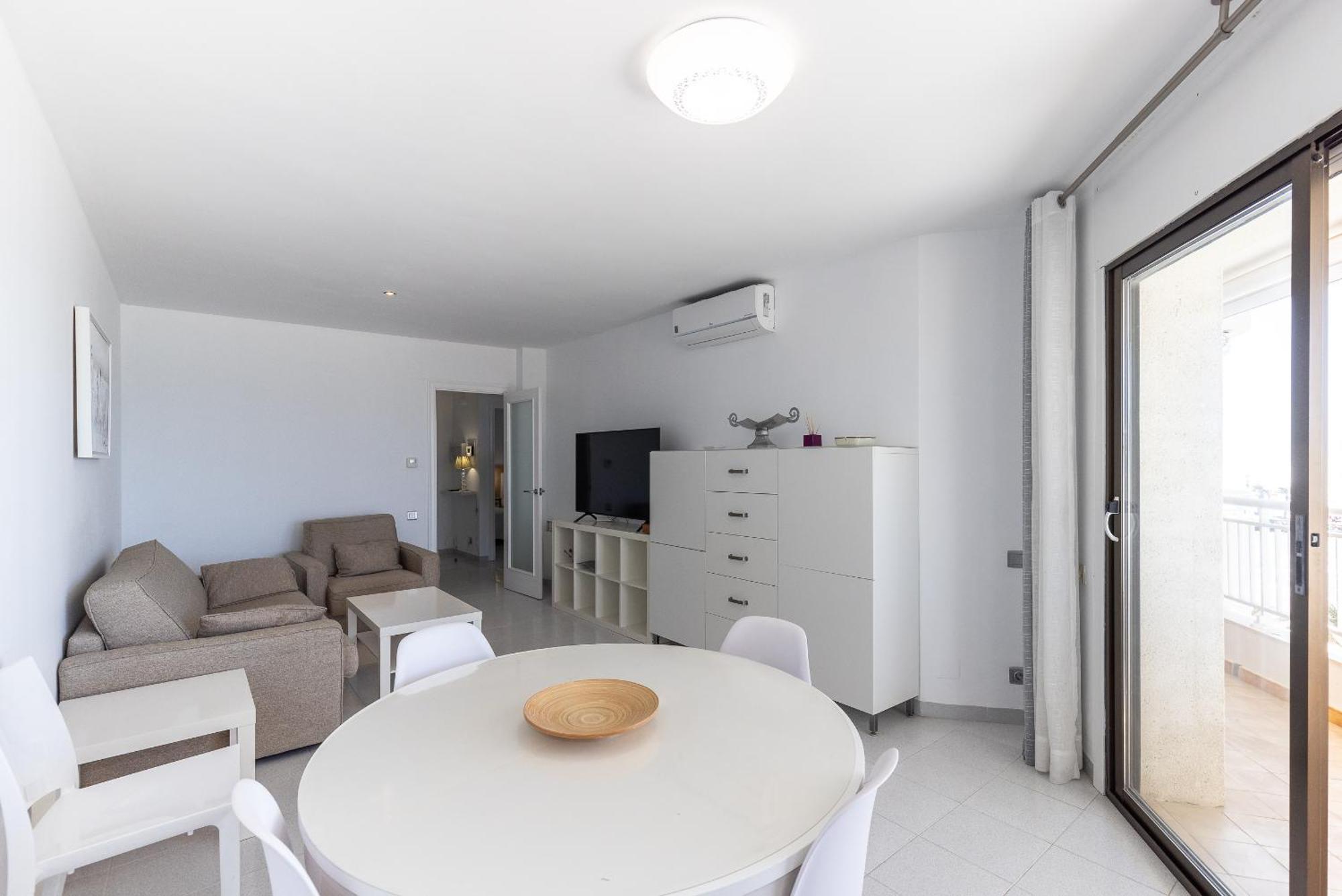 Uhc Santillana Family Complex Salou Exterior photo