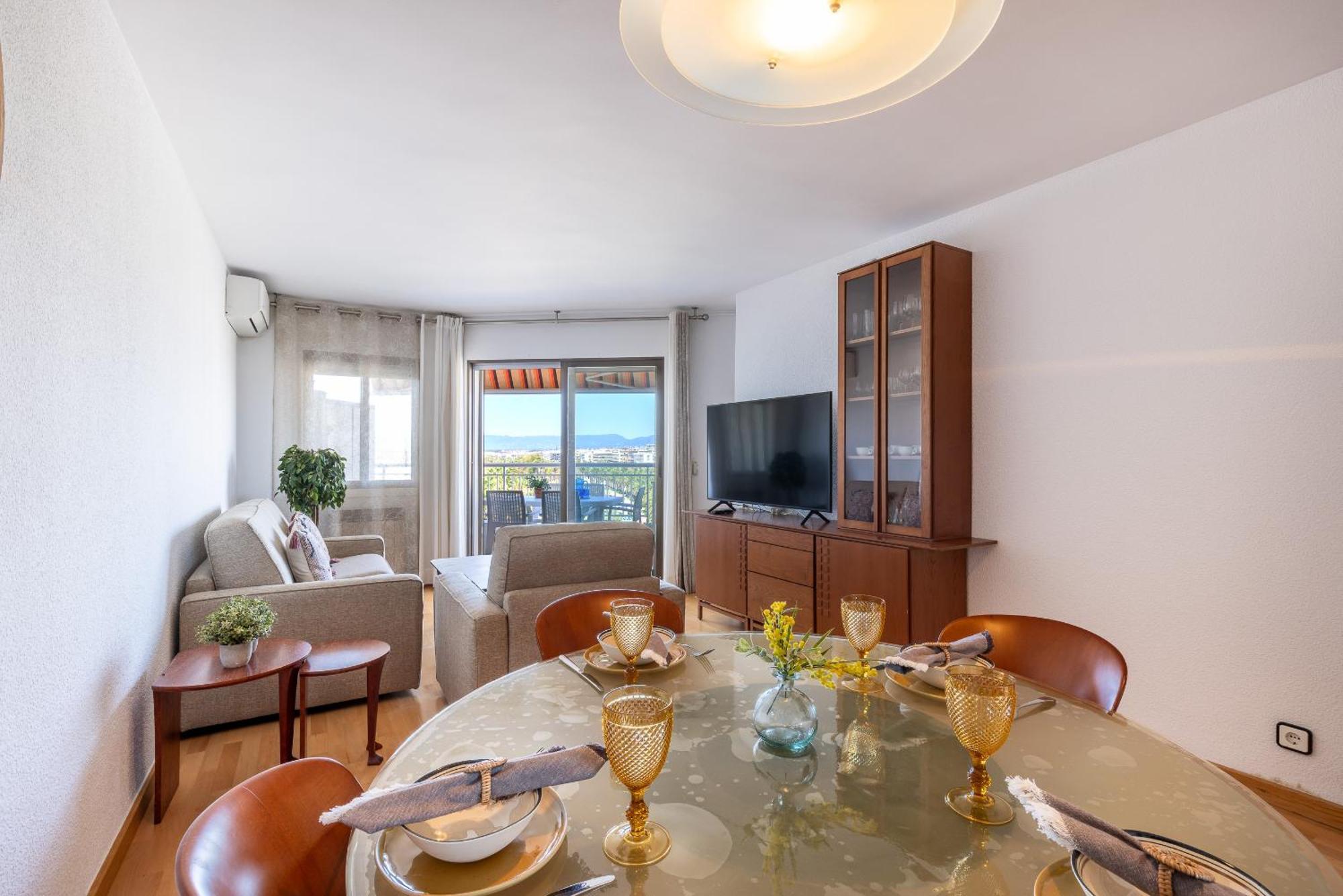 Uhc Santillana Family Complex Salou Room photo